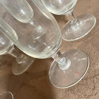 Lot 107 Assorted Crystal & Pink stemware