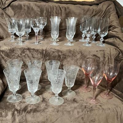 Lot 107 Assorted Crystal & Pink stemware