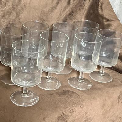Lot 109 More assorted crystal stemware