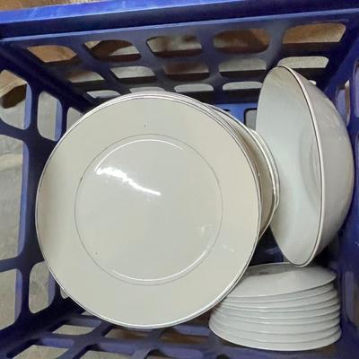 Lot 116 Lot of White china pieces