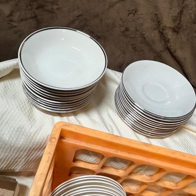 Lot 116 Lot of White china pieces
