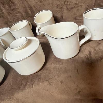 Lot 116 Lot of White china pieces