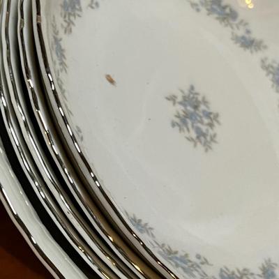 Lot 117 China grouping