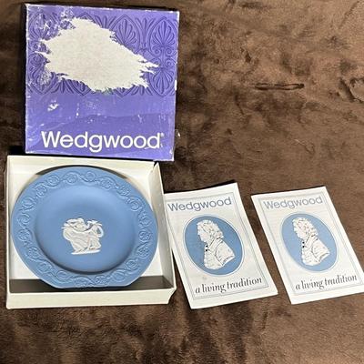 Lot 120 Signed Wedgwood Plate