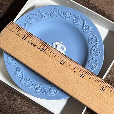 Lot 120 Signed Wedgwood Plate