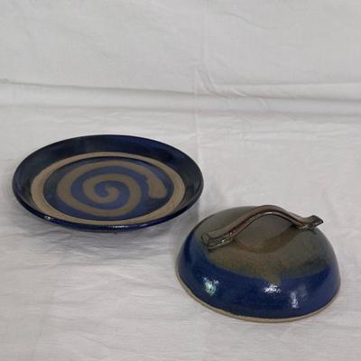 Earth-Toned Pottery (K-DZ)