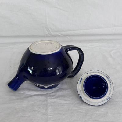 Earth-Toned Pottery (K-DZ)