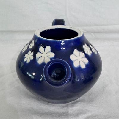 Earth-Toned Pottery (K-DZ)