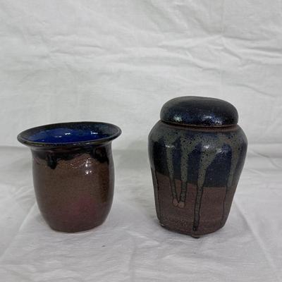 Earth-Toned Pottery (K-DZ)