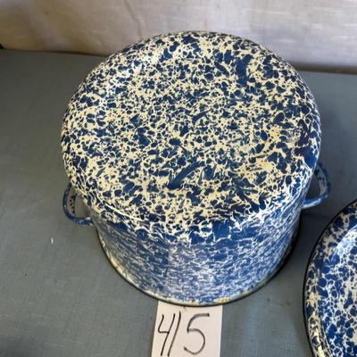 Enamelware Pan and Lid
