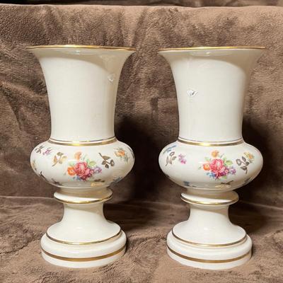Lot 123 Antique Ironstone Vases