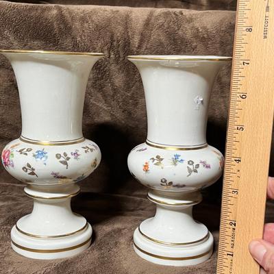 Lot 123 Antique Ironstone Vases