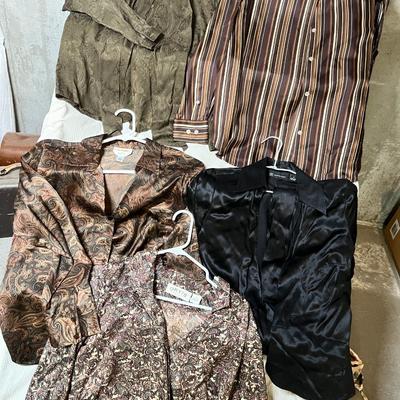 Lot 131 5 silk shirts