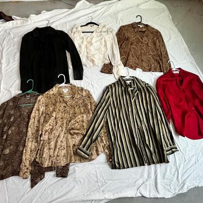 Lot 132 7 silk shirts