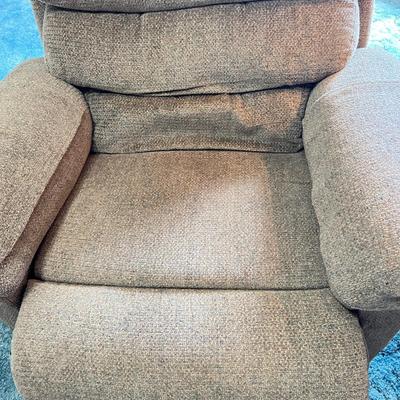 Pride Mobility Power Lift Assist Recliner Chair