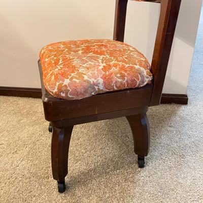 Solid Wood Vintage Rolling Tilt Desk Chair