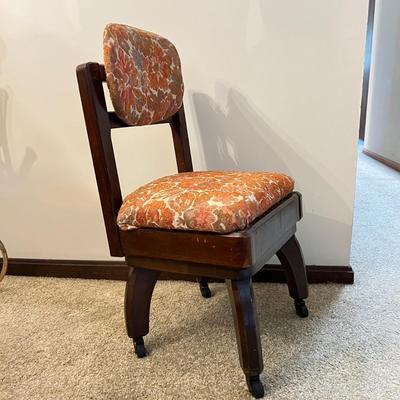 Solid Wood Vintage Rolling Tilt Desk Chair