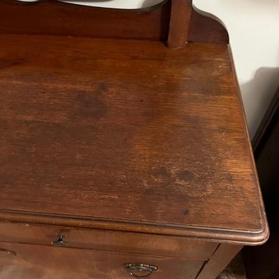 Solid Wood Antique Dresser w Mirror on Casters