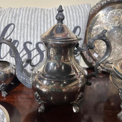 Blessed lot with silver plated serve ware