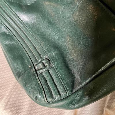 Lot 135 5 purses -