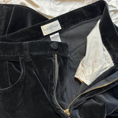 Lot 136 6 pairs velvet pants - sizes 6 - 8