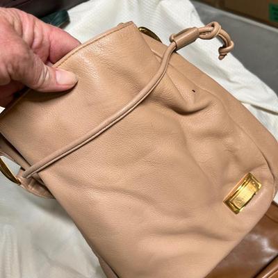 Lot 138 7 purses