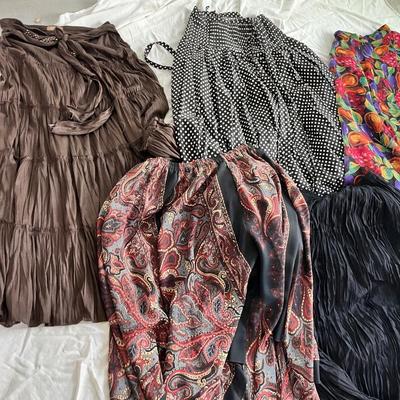 Lot 143 6 skirts - long, flouncy skirts