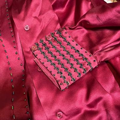 Lot 146 4 silk blouses - 1 vintage 80's beaded