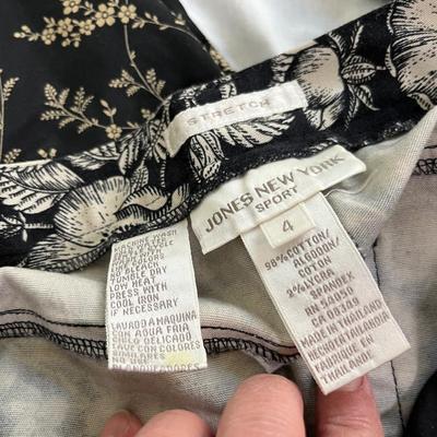 Lot 147 lot of neutrals - 4 skirts, 3 pants