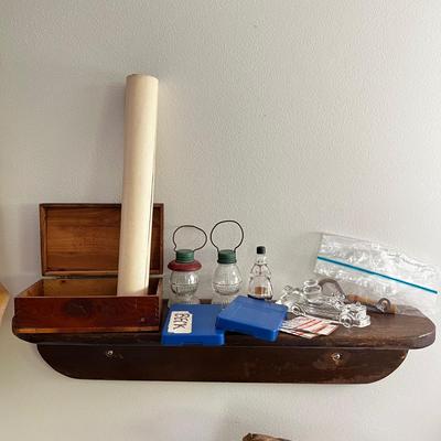 D1551 Assortment Vintage Item with Shelf