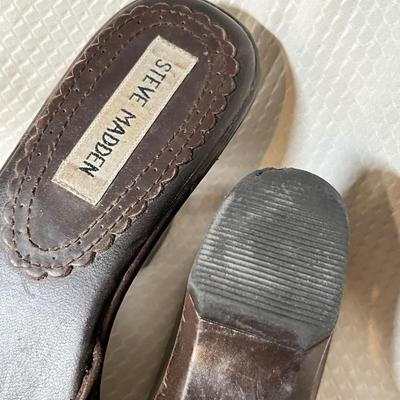Lot 151 2 dressy sandals, heeled mules