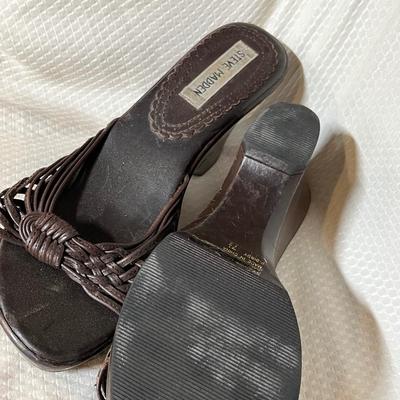 Lot 151 2 dressy sandals, heeled mules