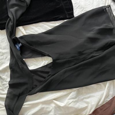 Lot 156 6 shirts -- tank tops and halter tops