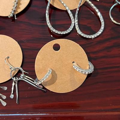Big Lot Quality Contemporary Costume Jewlery