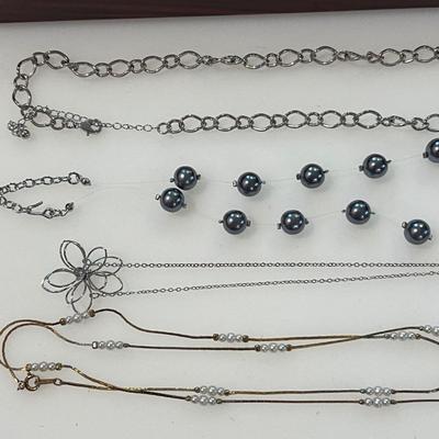 Big Lot Quality Contemporary Costume Jewlery