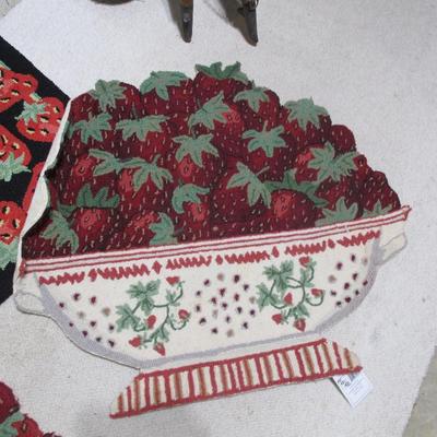 Strawberry Runner & Door Mats (B)