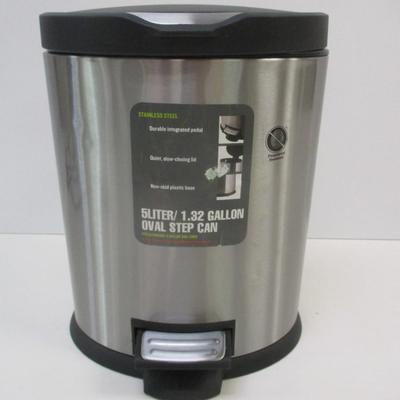 Stainless Steel 1.32 Gallon Oval Step Can