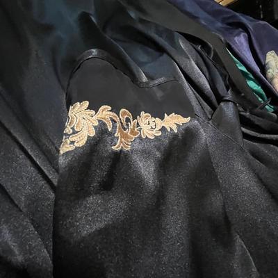 Lot 163 5 silky/satin housecoats