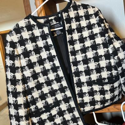 Lot 180 Women's Jackets/ Blazers