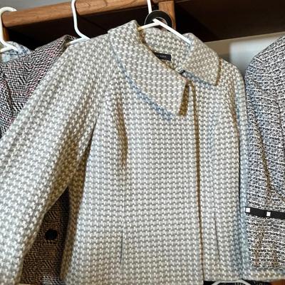 Lot 181 Lot of Jackets & Blazers