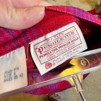 Lot 185 Vintage wool skirts