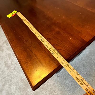Lot 198 Fancy Desk