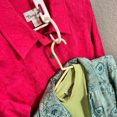 Lot 211 Ladies Jackets