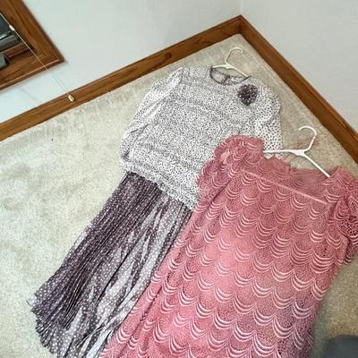 Lot 212 Ladies Dresses & outfits