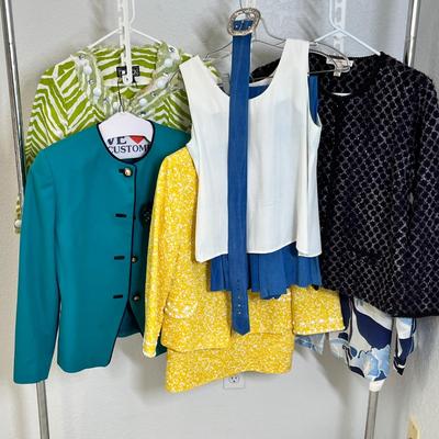 Lot 217 Ladies tops & outfits