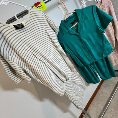 Lot 220 Ladies 2 pc outfits & top