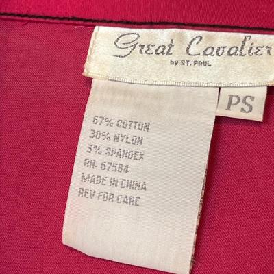 Lot 221 Women's outfits