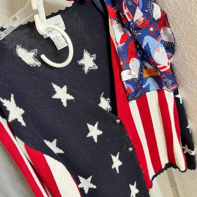 Lot 225 Women's knits