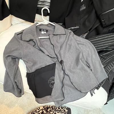 Lot 234 Ladies jackets
