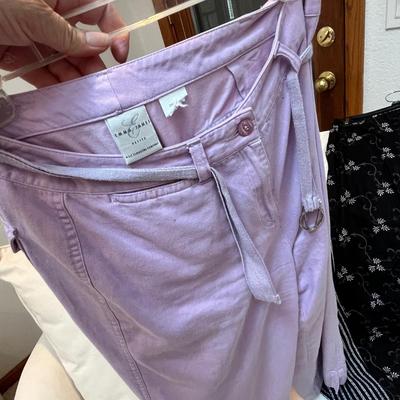 Lot 236 Women's pants